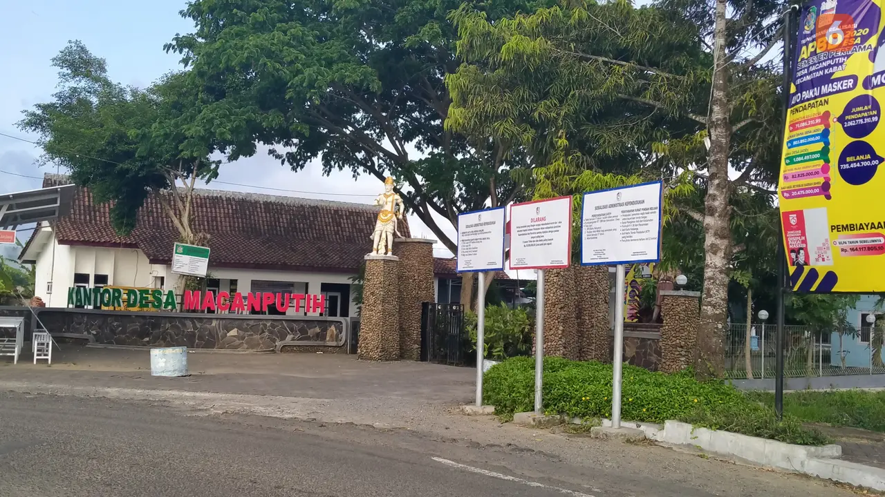 Balai Desa Macan Putih yang dulunya merupakan wilayah Krajaaan Blambangan (Hermawan Arifianto/Liputan6.com)
