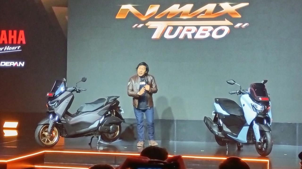 Meskipun di sela-sela tes NMAX Turbo di Bali, pihak Yamaha menjelaskan bahwa NMAX Turbo tidak secara langsung menggantikan dan menghilangkan tipe lama