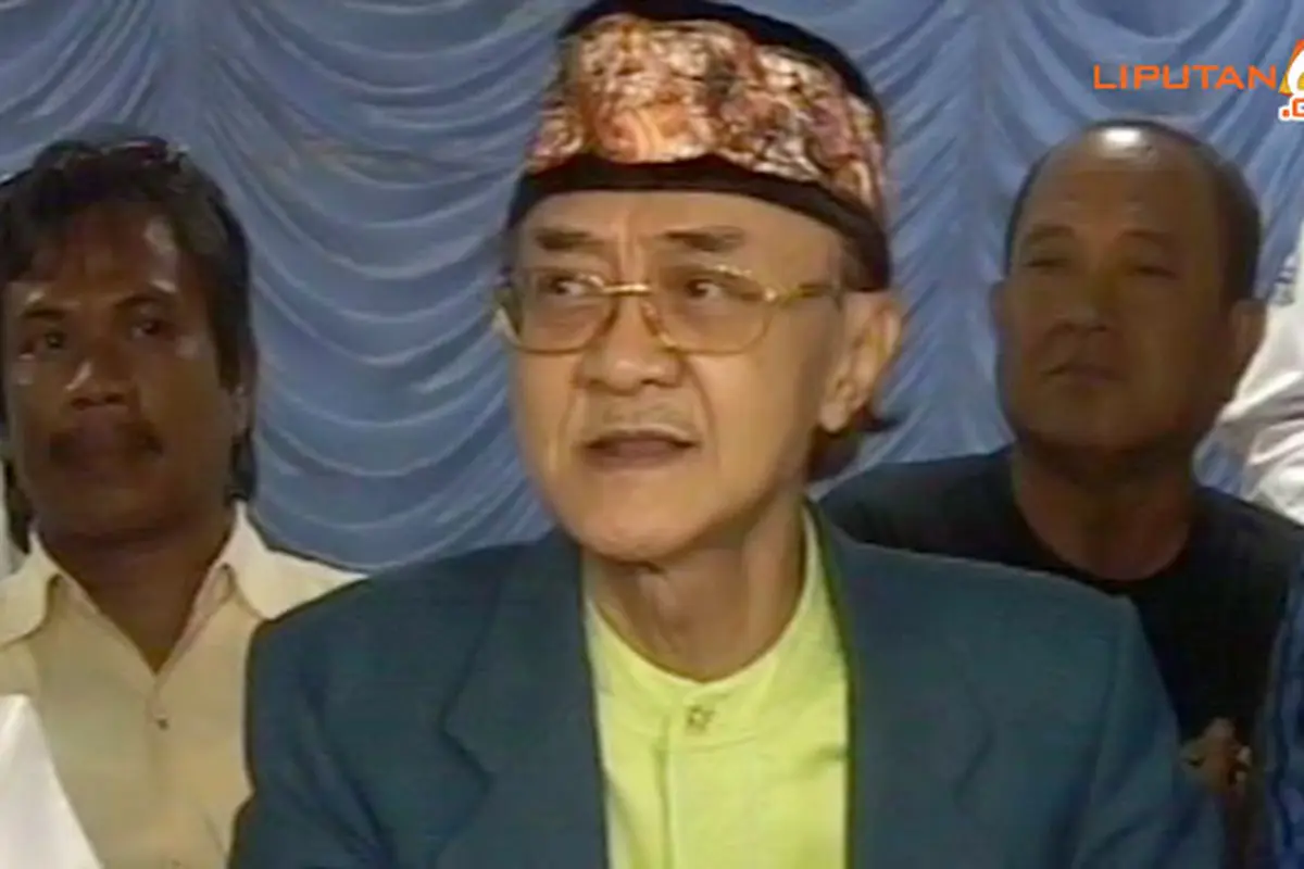 eyang-subur-1-130527b.jpg