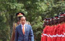 Jokowi Kebablasan Sampai Ditegur Tentara Afrika saat Upacara Kenegaraan di Kenya, Ini Penjelasan Istana