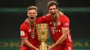 Duet Joshua Kimmich dan Leon Goretzka telah membawa Bayern Munchen menyabet banyak gelar bergengsi. Kimmich merupakan sosok yang cerdas dengan kualitas teknis yang luar biasa. Sementara itu, Goretzka lebih merupakan gelandang box-to-box yang suka menyerang ke depan. (AFP/Alexander Hassenstein)