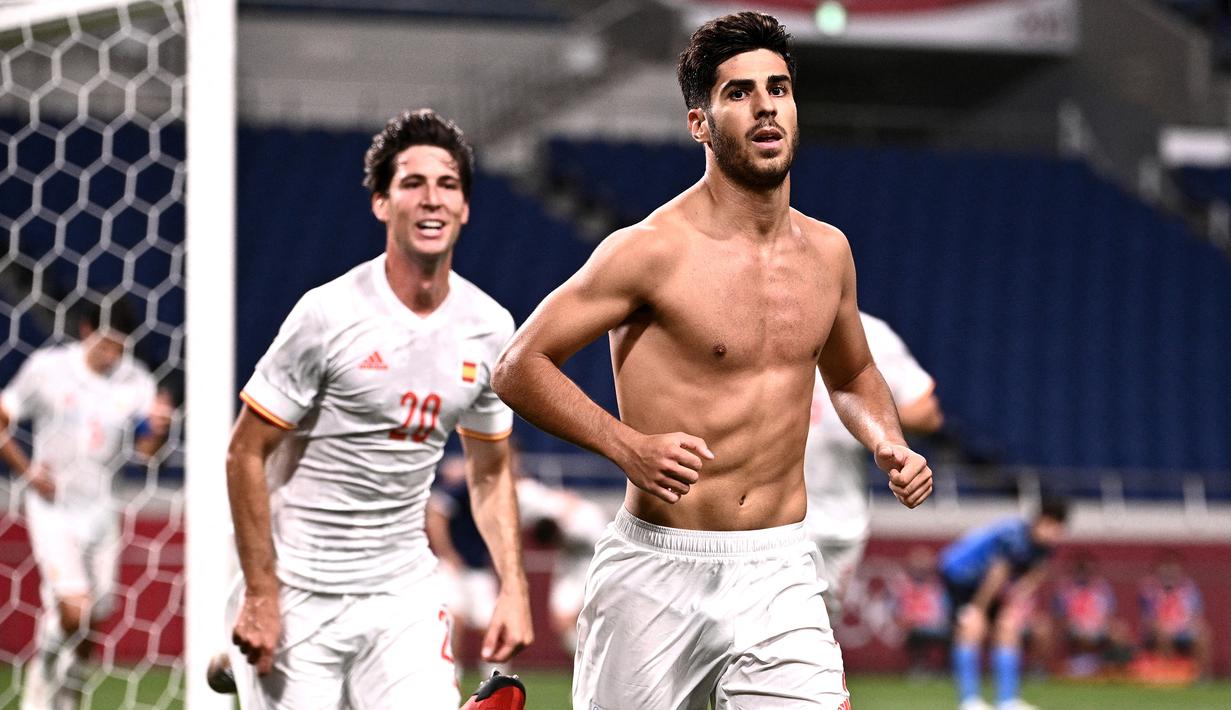 Laga dilanjutkan dengan babak perpanjangan waktu 2x15 menit. Pada babak kedua perpanjangan waktu, tepatnya menit ke-116 Spanyol berhasil memecah kebuntuan. Marco Asensio mencetak gol via sepakan kaki kiri ke tiang jauh tanpa bisa dijangkau Kosei Tani. (Foto: AFP/Anne-Christine Poujoulat)