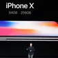 Senior Vice President of Worldwide Marketing Apple Phil Schiller meluncurkan iPhone X di Steve Jobs Theatre, California, Selasa (12/9). Dalam rangka perayaan satu dekade, Apple memperkenalkan iPhone X atau iPhone Ten. (AP Photo/Marcio Jose Sanchez) 