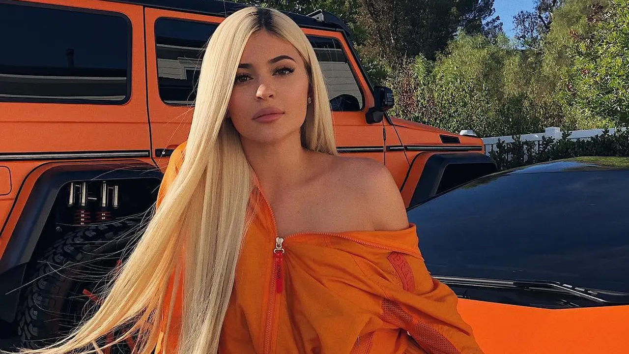 [Bintang] Kylie Jenner