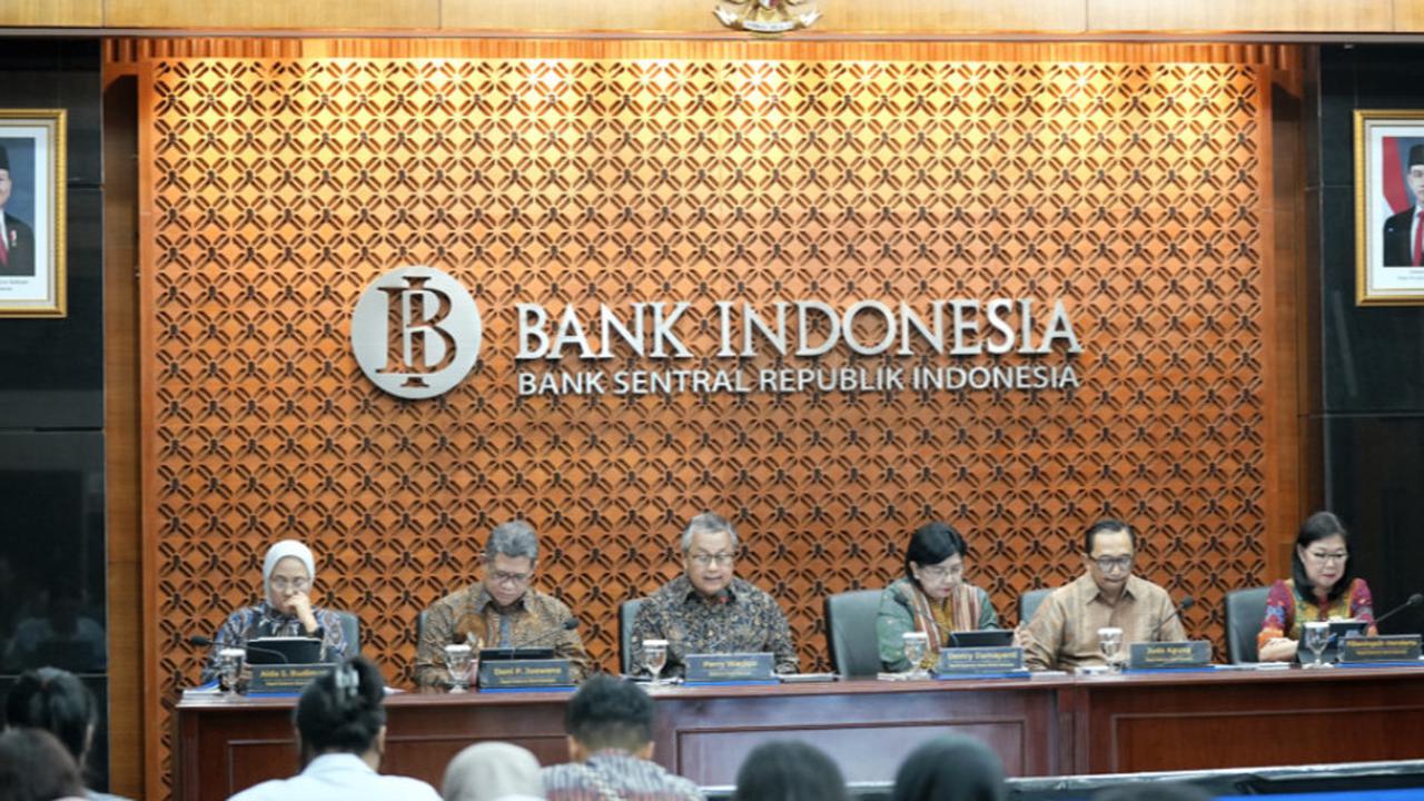 Bank Indonesia Resmi Berhentikan Tiga Pejabat Usai Ditunjuk Jadi Komisaris Bank BUMN