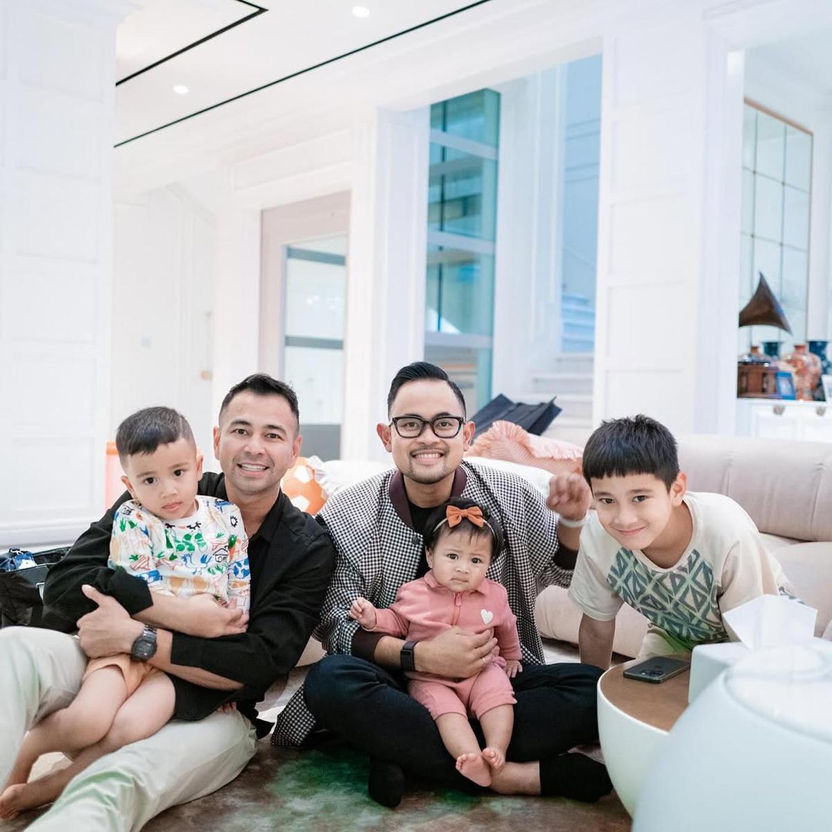 Potret Kebersamaan Raffi Ahmad dan Gilang Juragan99, Sebut Sebagai Sahabat yang Tulus