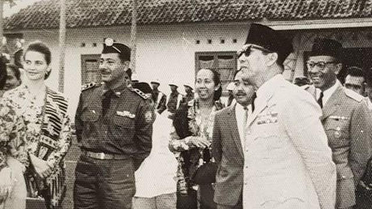 "Kok Nasi Bungkus Kamu Tidak Ada Dagingnya?" Spontan Mayjen Adjie Berkata.