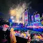 Potret megahnya gala dinner KTT ASEAN 2023 yang diwarnai pesta kembang api hingga video mapping hiasi gedung-gedung pencakar langit Jakarta. (Dok. Muchlis Jr/Biro Pers Sekretariat Presiden)