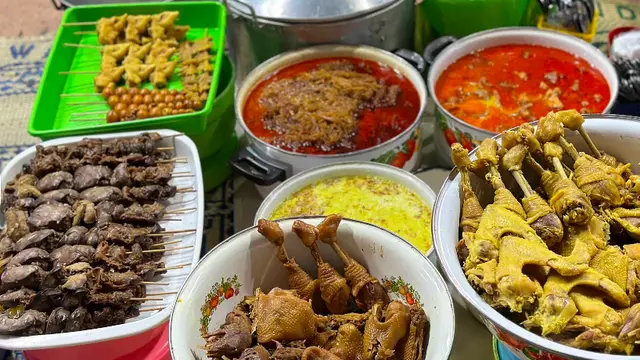 Nasi Ayam Bu Sami maps.google.com