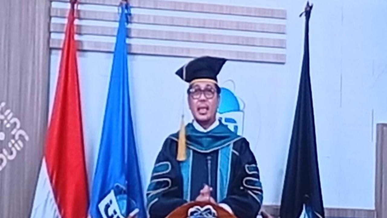 Ismail Hasani Jadi Guru Besar UIN Jakarta, Tekankan Pentingnya Kepemimpinan Konstitusi