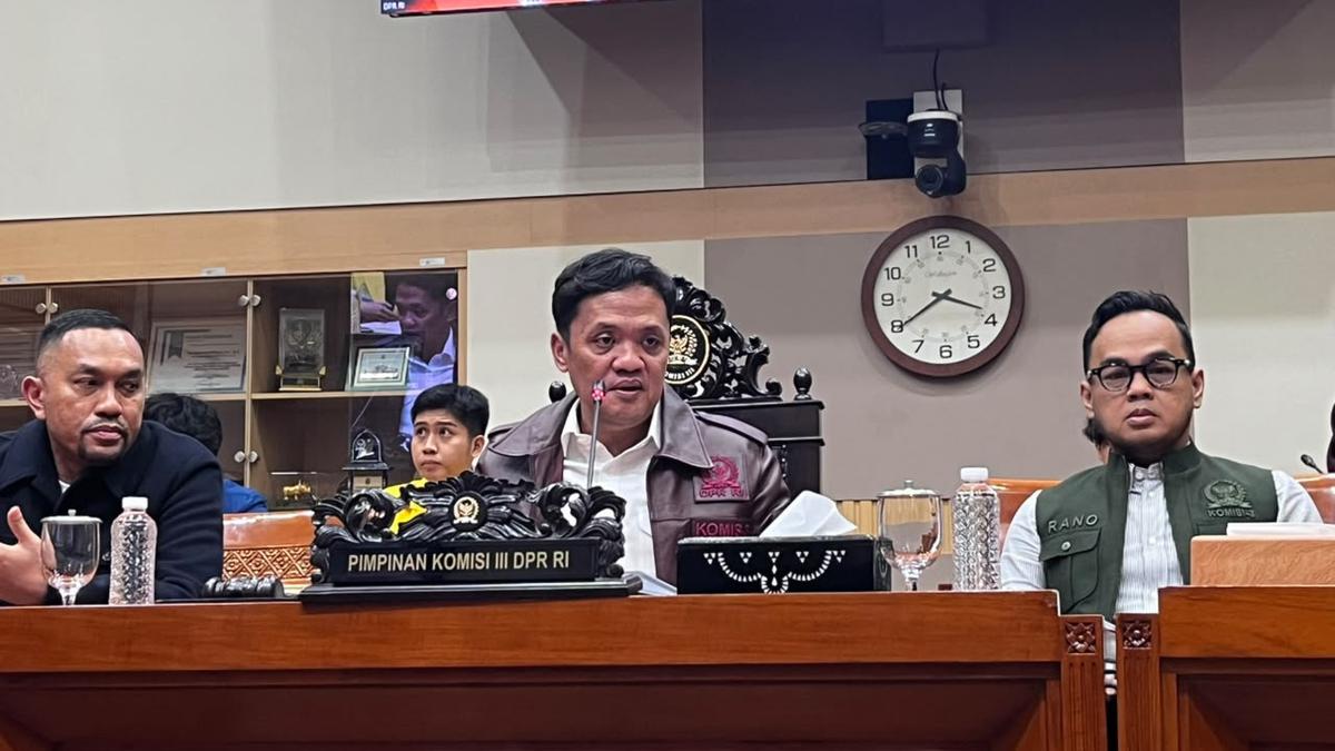 DPR Usul Bentuk Tim Independen Usut Korupsi Eks Jampidsus Febrie Adriansyah