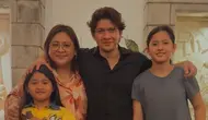 Audy Item Hamil Anak Ketiga, Kado 14 Tahun Pernikahan dengan Iko Uwais