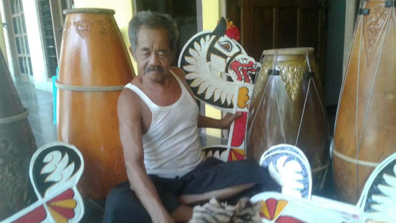 Mbah Cepuk, Perajin Gendang dari Ponorogo