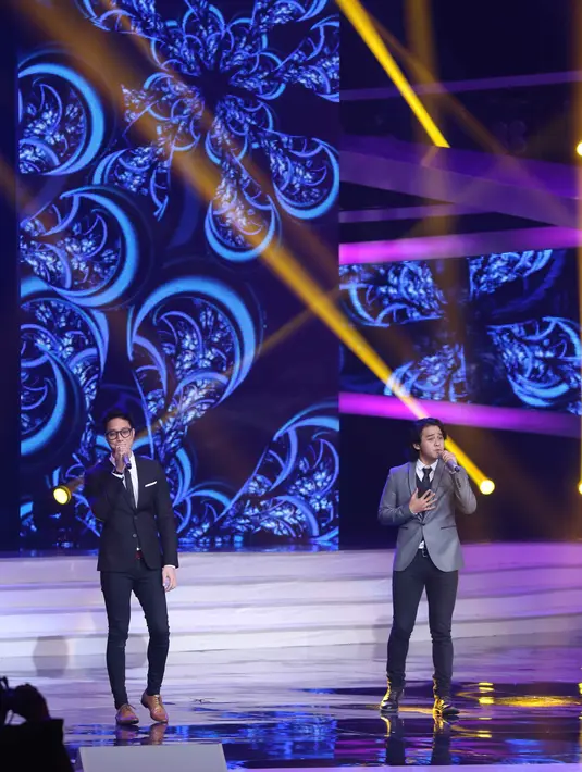 Selain Rizky, penghibur lainnya Yovie and Nuno. (Foto: Nurwahyunan/Bintang.com)