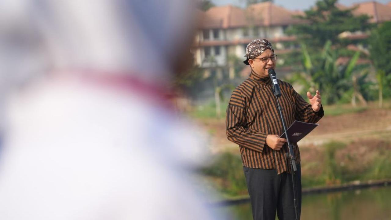 Fahmi mengatakan, tren pembahasan tentang tiga bacapres, secara signifikan meninggi mulai dari 19 September pukul 17.00 WIB. Mencapai puncaknya pada pukul 19.00 WIB, dan mulai menurun sejak pukul 23.00 WIB.<br>