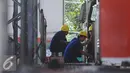 PT KAI melakukan upaya antisipasi membeludaknya pemudik jelang Lebaran, Jakarta, Kamis (23/6). Perbaikan dan perawatan terus dilakukan agar kereta bisa ditumpangi dengan nyaman. (Liputan6.com/Angga Yuniar) 