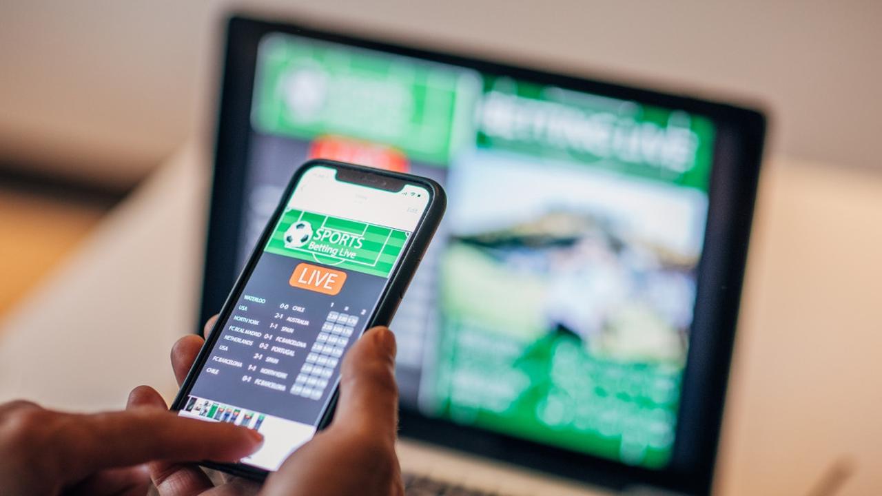 Transaksi Judi Online di Indonesia Capai Rp1.200 Triliun, Ancaman Serius bagi Ekonomi Negara