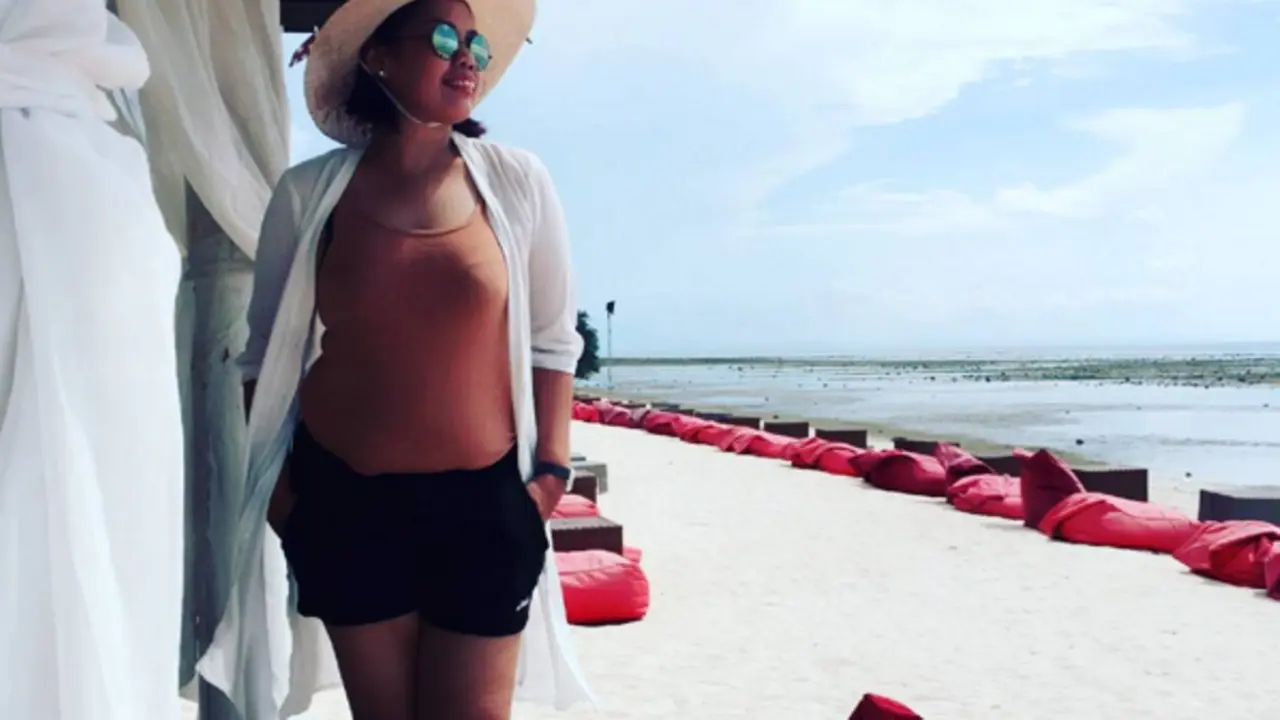 Elly Sugigi