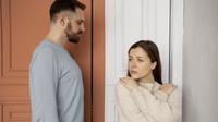 Ilustrasi pasangan kekasih, marah, silent treatment. (Photo Copyright by Freepik)