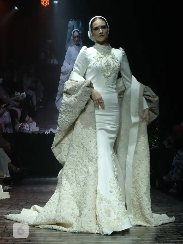 Ayu Dyah Andari