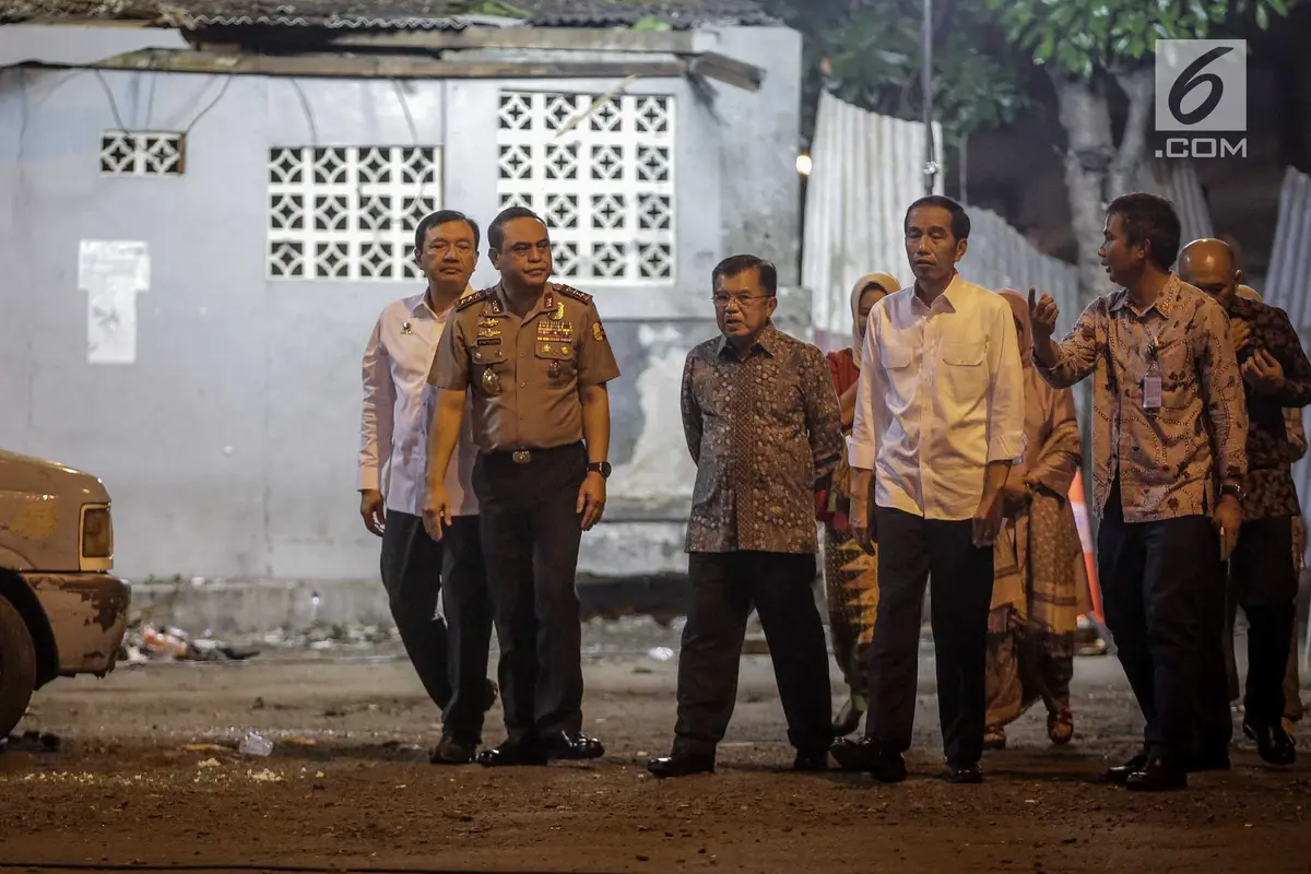 Pesan Jokowi Ketika Sambangi Bom Kampung Melayu