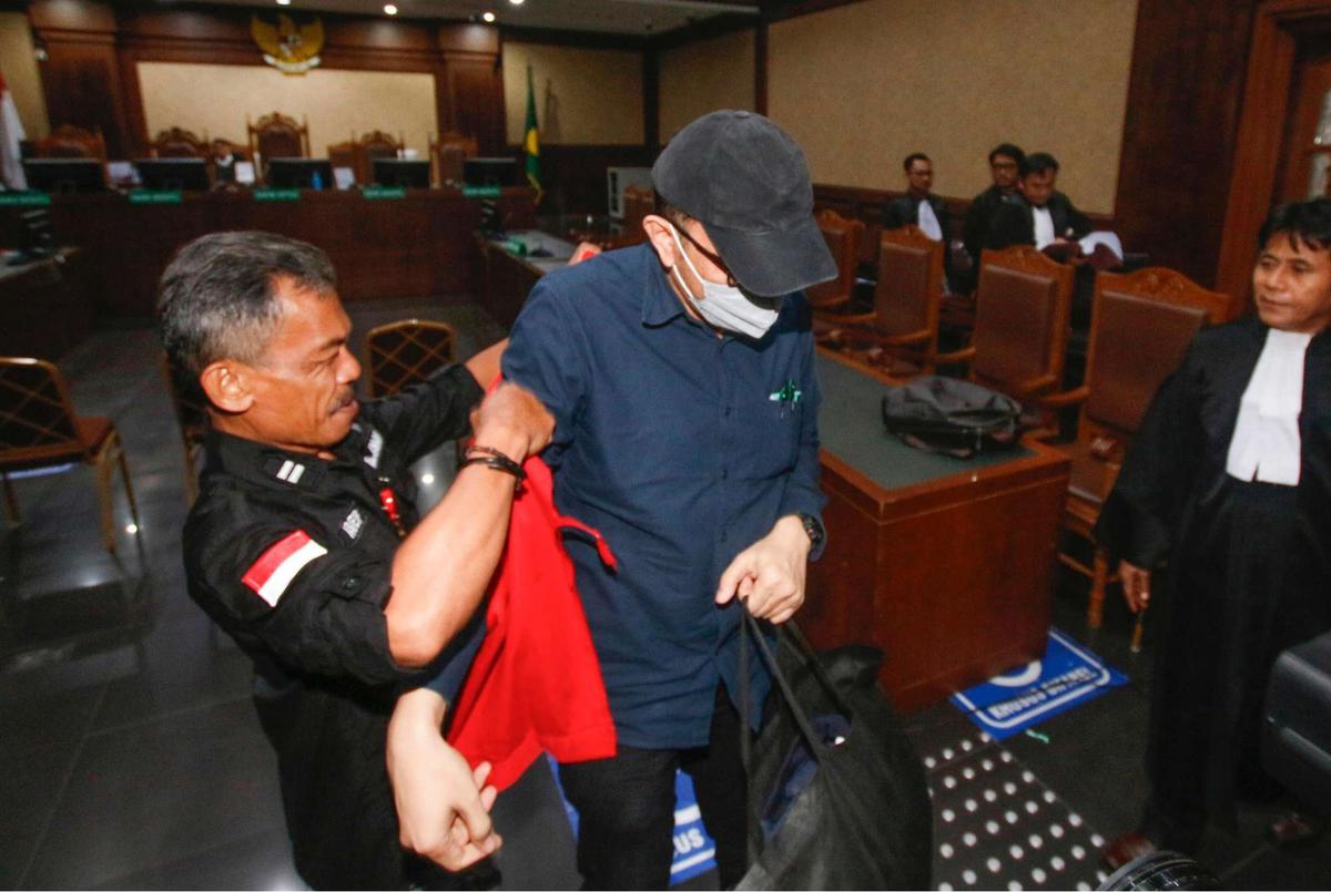Sidang tuntutan tiga hakim PN Surabaya terkait kasus suap vonis bebas Gregorius Ronald Tannur