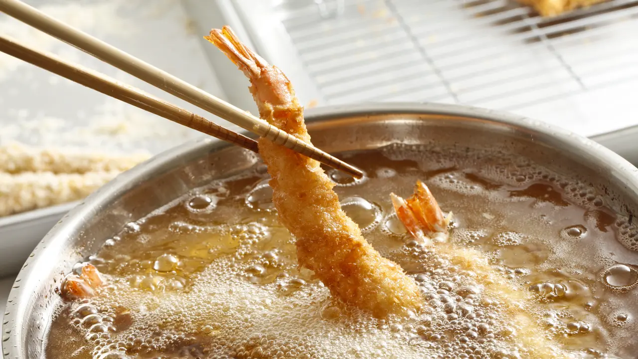 menggoreng