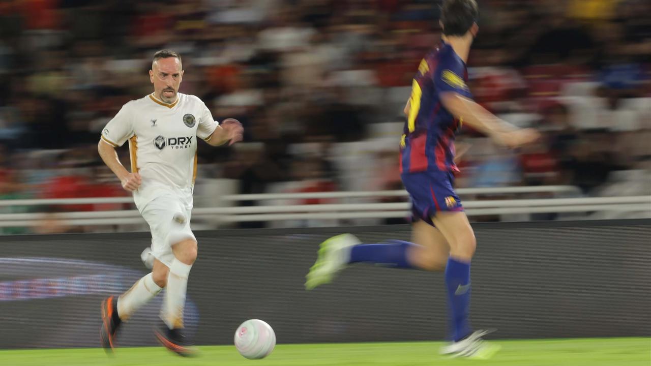 FOTO: Barcelona Legends Tundukkan DRX World Legends di Jakarta