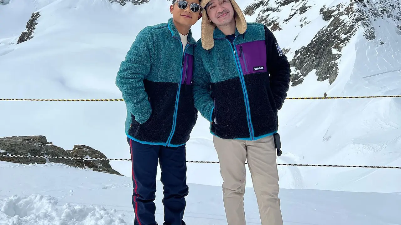 Tampil kompak, Ini 7 Momen Liburan Ruben Onsu dan Betrand Peto di Swiss