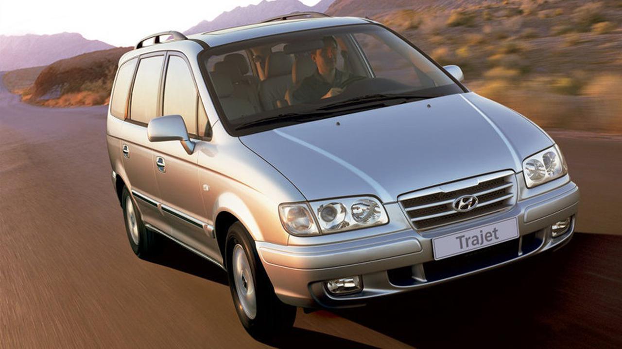 Hyundai Trajet 2005 (netcarshow.com)