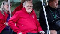 Miliarder Warren Buffett Ingin Beli Saham Apple Lagi