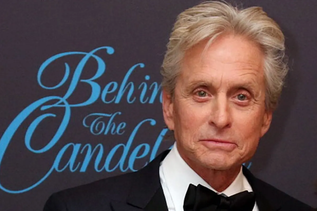 michael-douglas-130603a.jpg