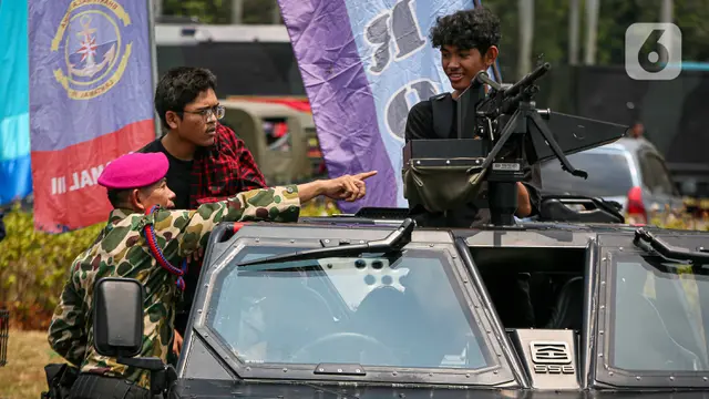 Warga Antusias Kunjungi Pameran Alutsista TNI di Monas