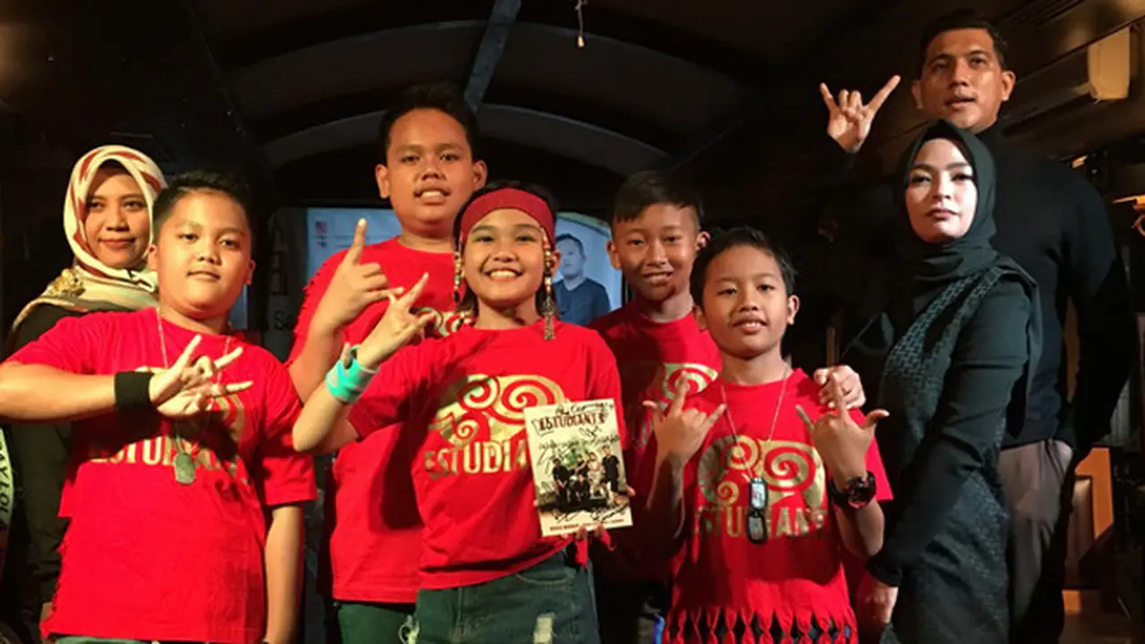 Band cilik Estudiante