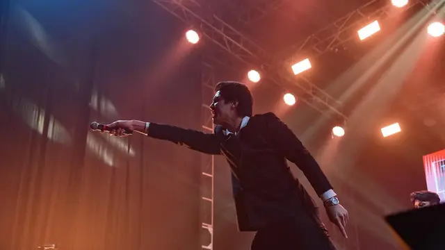 Momen El Rumi Kolaborasi di Konser 20 Tahun The Changcuters, Netizen: Vokalis Magang Tercakep