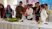 Syukuran sinetron Banyak Jalan Menuju Rhoma tayang di Indosiar, Senin (23/9/2019) di Jakarta (Dok Indosiar)