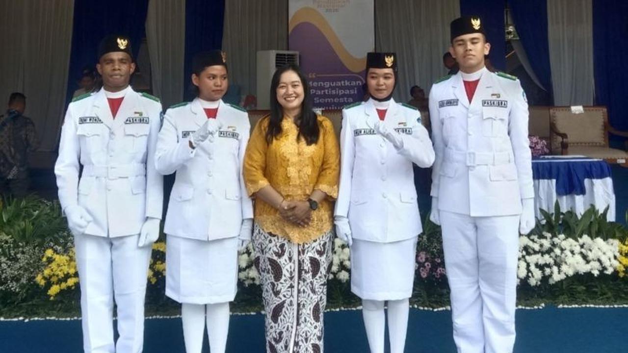 Kisah Inspiratif: Anak Pekerja Migran Indonesia Pimpin Upacara Hardiknas di Jakarta