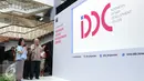 Menteri Perdagangan Enggartiasto Lukita (kanan) saat meresmikan Indonesia Design Development Center (IDDC) di Jakarta, Kamis (29/). (Liputan6.com/Angga Yuniar)
