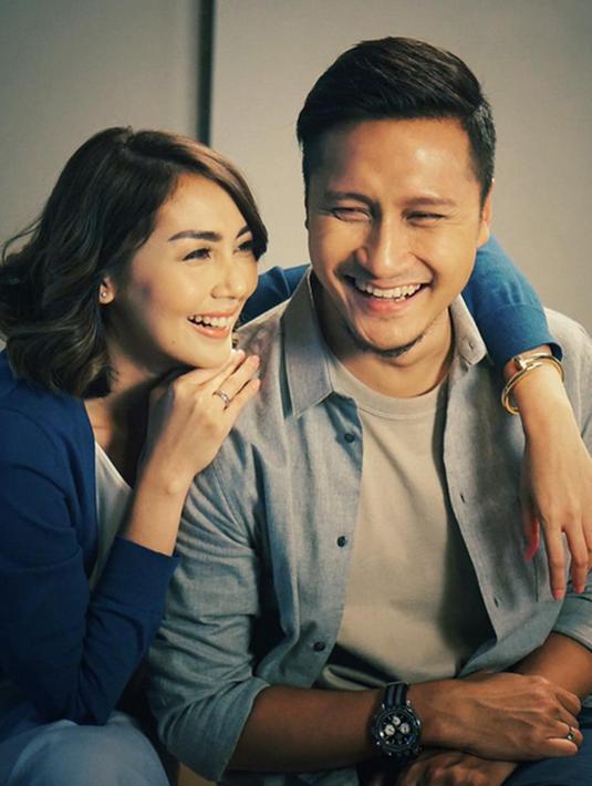 Arie Untung dan Fenita Arie Rayakan Lebaran di Palembang 