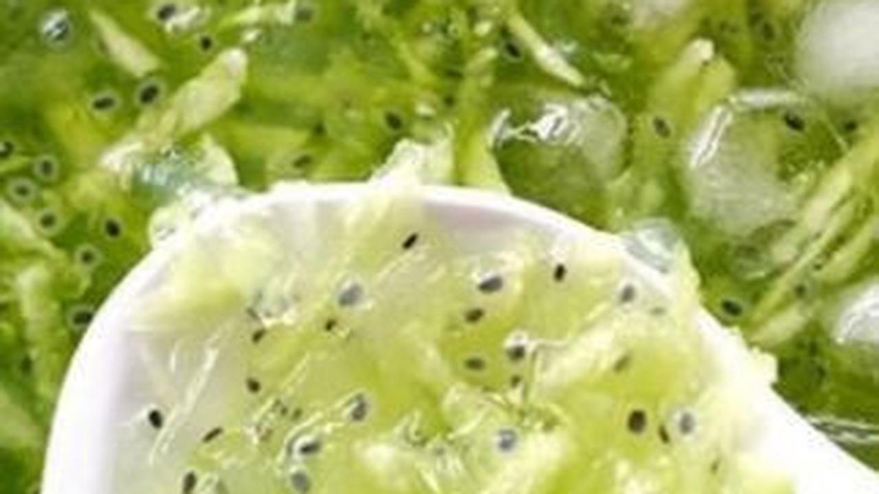 4.	Es Timun Daun Mint