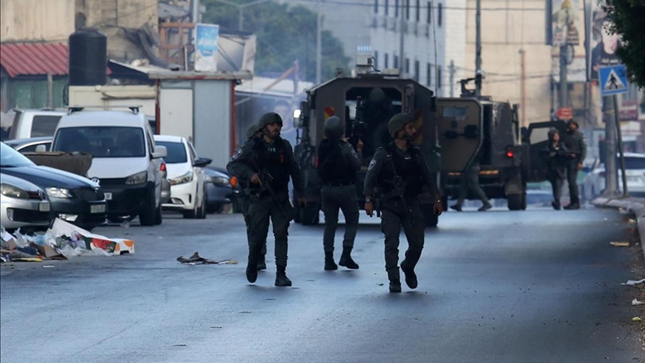 Tentara Israel Tabrak Bus Pengangkut Jemaah Haji Palestina di Tepi Barat