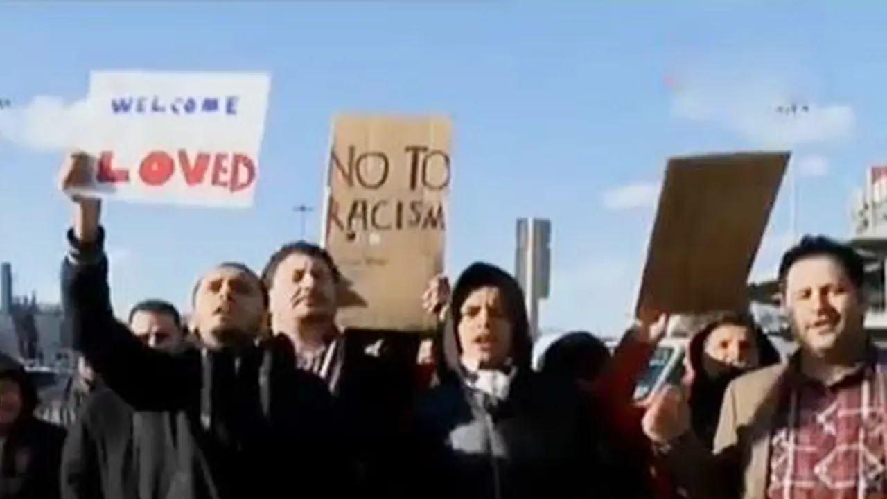 Demo Kebijakan Trump
