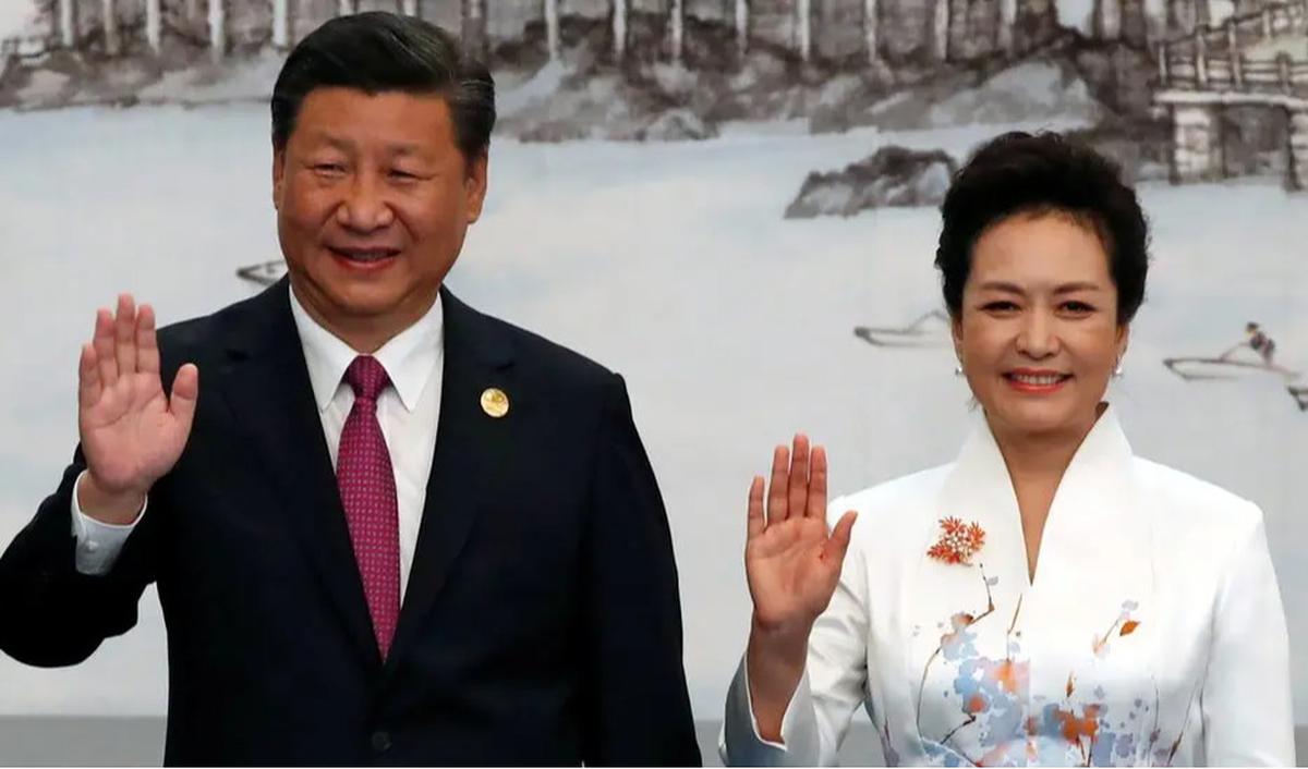xi jinping dan istrinya peng liyuan