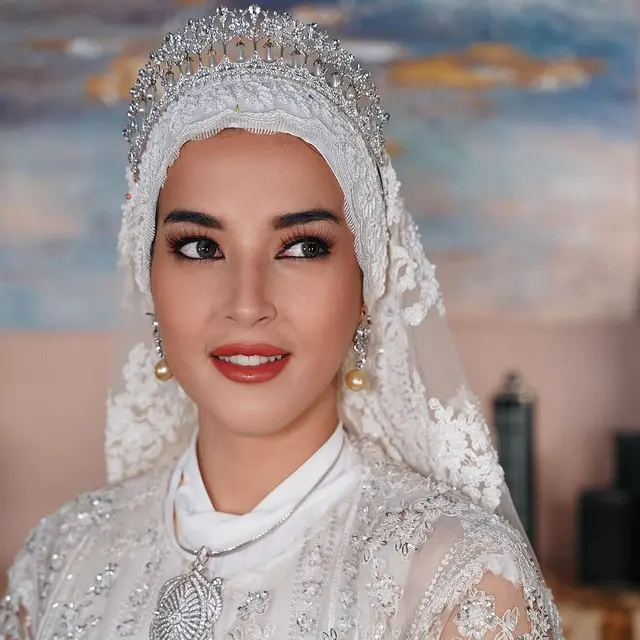 Detail Potret Tasya Farasya Tiru Makeup Minimalis Anisha Rosnah Saat Jadi Istri Pangeran Mateen, di Hari Pernikahan, Semirip Itukah?