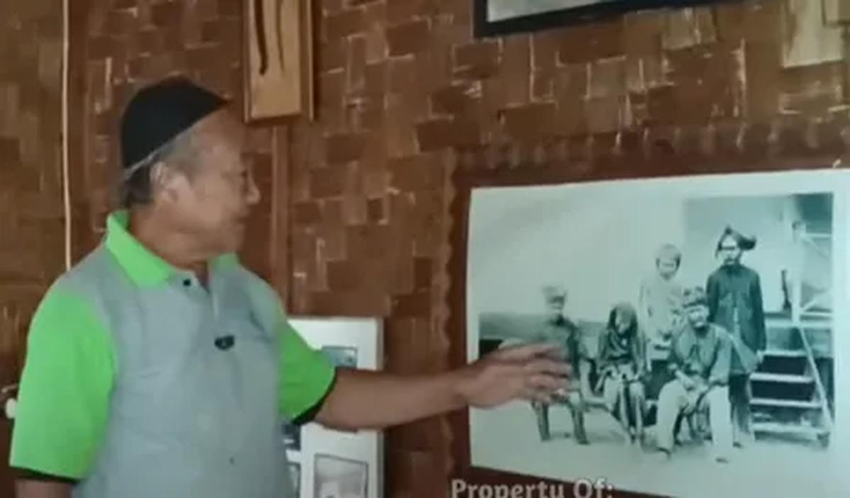 Haji Dadang menjabarkan alasan rumah leluhurnya itu dipilih untuk menjadi tempat singgah Cut Nyak Dhien.