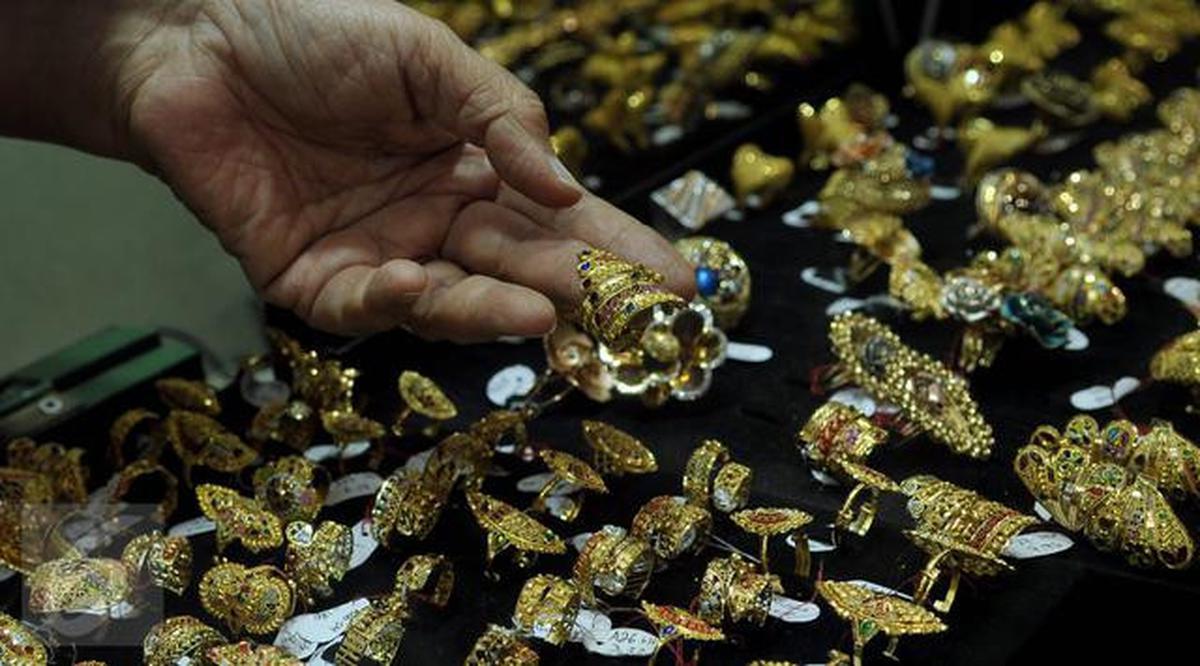 Harga Emas Perhiasan Hari Ini: 5 Karat Dipatok Segini per 5 April 2026