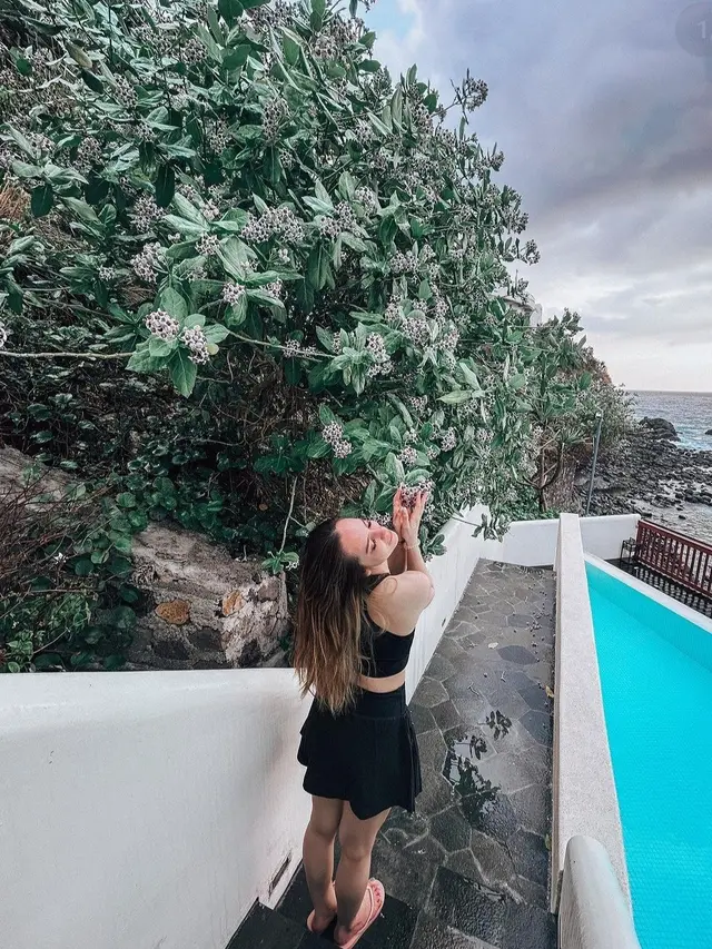 Putri Anne sempat berlibur ke Lombok bersama anak semata wayangnya, Ibrahim beberapa waktu lalu