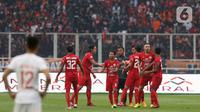 Pemain Persija saat melawan Borneo FC pada laga pekan pertama Shopee Liga 1 Indonesia 2020 di Stadion Gelora Bung Karno, Jakarta, Minggu (1/3/2020). Persija unggul 3-2. (Liputan6.com/Helmi Fithriansyah)