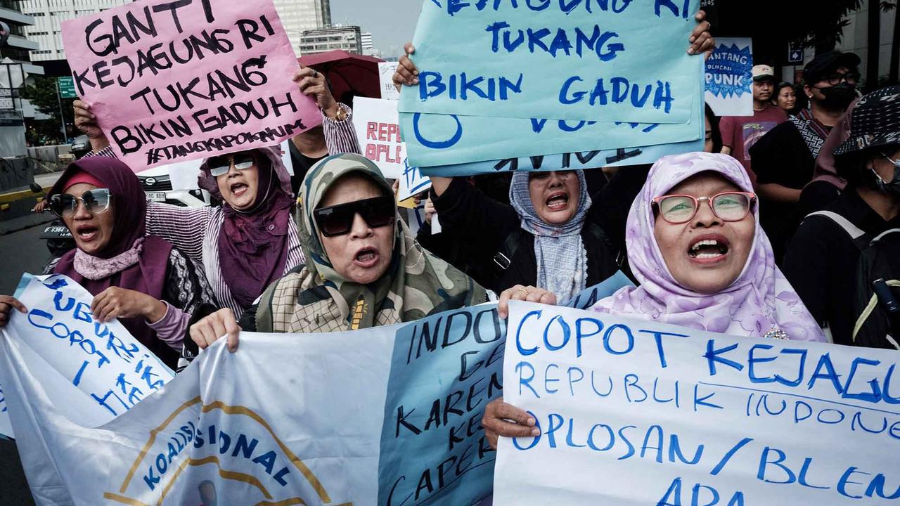 FOTO:  Peringati Hari Perempuan Sedunia, Aktivis Perempuan Mengampanyekan Stop Kekerasan Terhadap Perempuan
