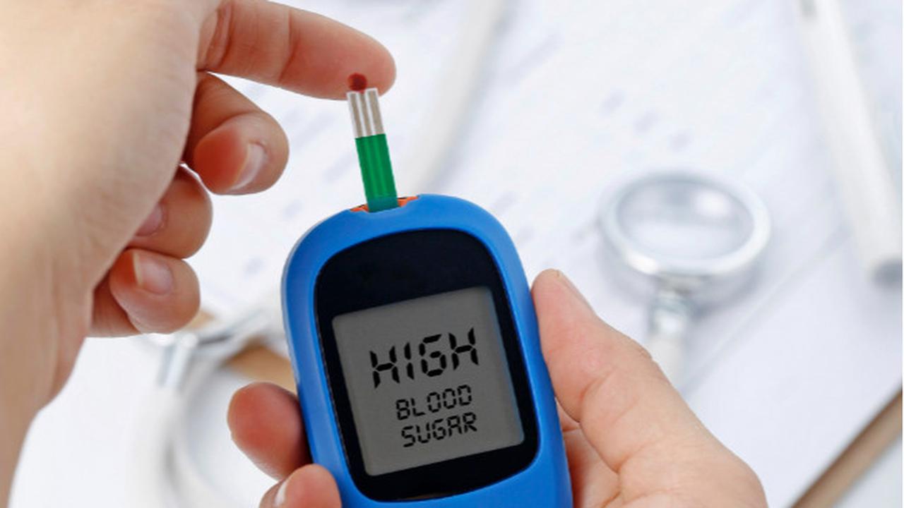 Kaki Bengkak dan Luka Kronis, Gejala Diabetes yang Sering Diabaikan
